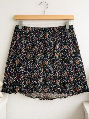 Art & Class Black Floral Lined Mini Skirt Size 14